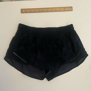 Lulu Lemon Hotty Hot Black Camo Shorts Size 8.